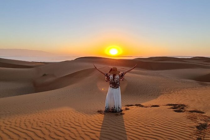 Wahiba Sands Desert and Wadi Hawar Private Tour - The price: good value for the right group