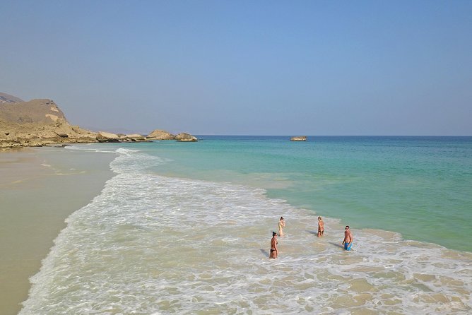 West Coast Mountains and Beaches (Fazayah beach + Shaat cliff) - Is $195 per person a fair price?