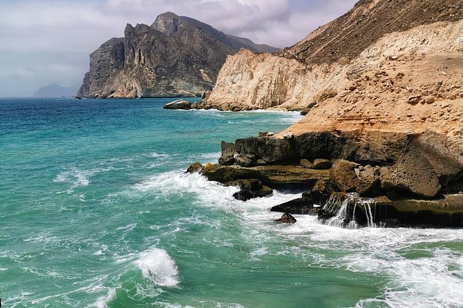 West Salalah, Al Mughsail Beach, White Beach, Frankincense Tree (Half day Tour) - Al Mughsail Beach: white sand and sculpted limestone
