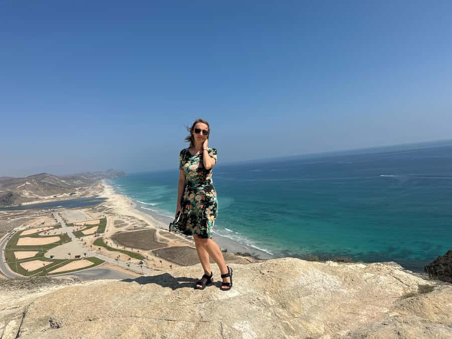 West Salalah Highlights: Coastal Wonders & Scenic Views - Zigzag Road and the climb above the coast